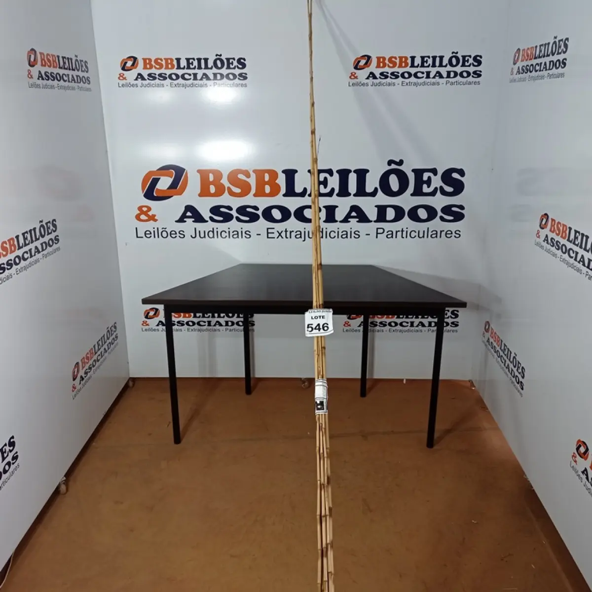 05 VARAS DE BAMBU. (NO ESTADO) ATENÇÃO! FAZER A VISITAÇÃO ANTES DE ARREMATAR, NÃO SABEMOS SE FUNCIONA, LEILÃO NÃO TEM GARANTIA E NEM DEVOLUÇÃO, SUJEITO A POSSÍVEIS AVARIAS VISÍVEIS/OCULTAS E/OU AUSÊNCIA DE COMPONENTES.