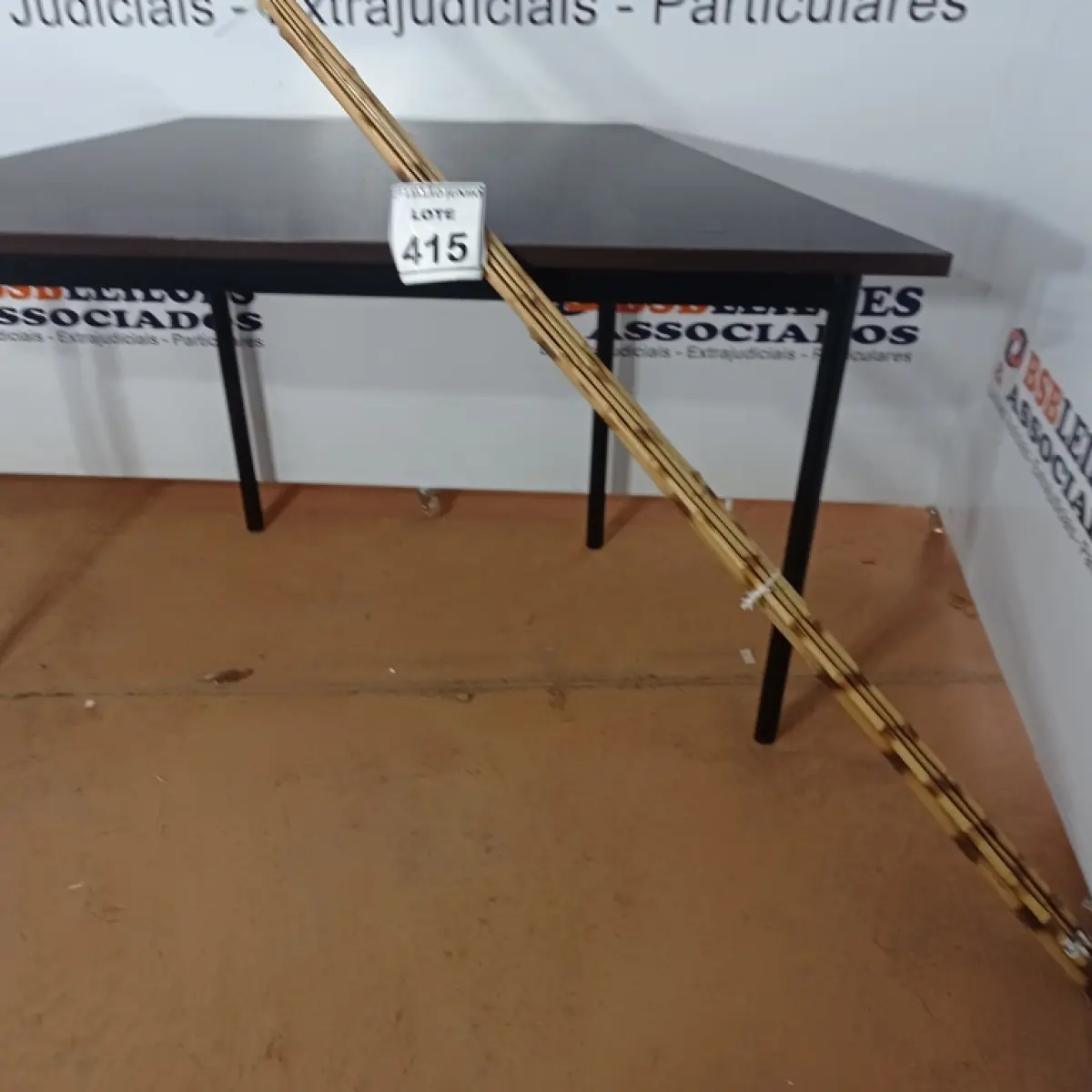 05 VARAS DE BAMBU. (NO ESTADO) ATENÇÃO! FAZER A VISITAÇÃO ANTES DE ARREMATAR, NÃO SABEMOS SE FUNCIONA, LEILÃO NÃO TEM GARANTIA E NEM DEVOLUÇÃO, SUJEITO A POSSÍVEIS AVARIAS VISÍVEIS/OCULTAS E/OU AUSÊNCIA DE COMPONENTES.