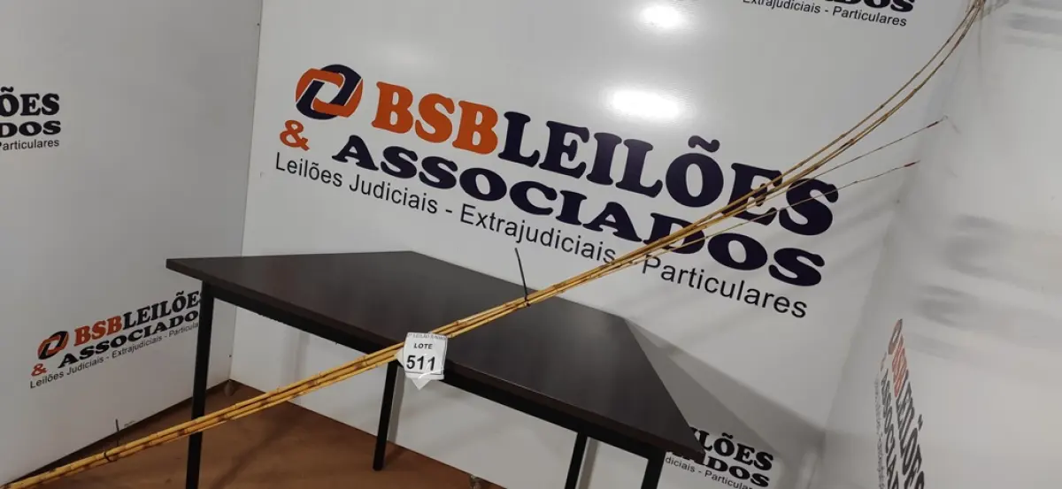 05 VARAS DE BAMBU. (NO ESTADO) ATENÇÃO! FAZER A VISITAÇÃO ANTES DE ARREMATAR, NÃO SABEMOS SE FUNCIONA, LEILÃO NÃO TEM GARANTIA E NEM DEVOLUÇÃO, SUJEITO A POSSÍVEIS AVARIAS VISÍVEIS/OCULTAS E/OU AUSÊNCIA DE COMPONENTES.