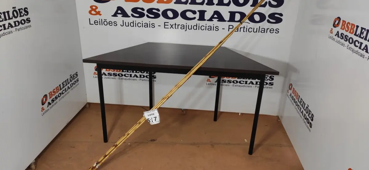 05 VARAS DE BAMBU. (NO ESTADO) ATENÇÃO! FAZER A VISITAÇÃO ANTES DE ARREMATAR, NÃO SABEMOS SE FUNCIONA, LEILÃO NÃO TEM GARANTIA E NEM DEVOLUÇÃO, SUJEITO A POSSÍVEIS AVARIAS VISÍVEIS/OCULTAS E/OU AUSÊNCIA DE COMPONENTES.