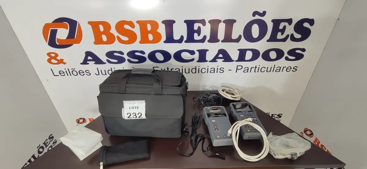01 CERTIFICADOR DE CABOS MARCA LANTEK 7G COM CASE. (NO ESTADO) ATENÇÃO! FAZER A VISITAÇÃO ANTES DE ARREMATAR, NÃO SABEMOS SE FUNCIONA, LEILÃO NÃO TEM GARANTIA E NEM DEVOLUÇÃO, SUJEITO A POSSÍVEIS AVARIAS VISÍVEIS/OCULTAS E/OU AUSÊNCIA DE COMPONENTES.