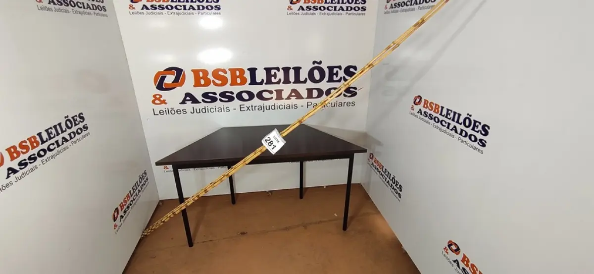 05 VARAS DE BAMBU. (NO ESTADO) ATENÇÃO! FAZER A VISITAÇÃO ANTES DE ARREMATAR, NÃO SABEMOS SE FUNCIONA, LEILÃO NÃO TEM GARANTIA E NEM DEVOLUÇÃO, SUJEITO A POSSÍVEIS AVARIAS VISÍVEIS/OCULTAS E/OU AUSÊNCIA DE COMPONENTES.