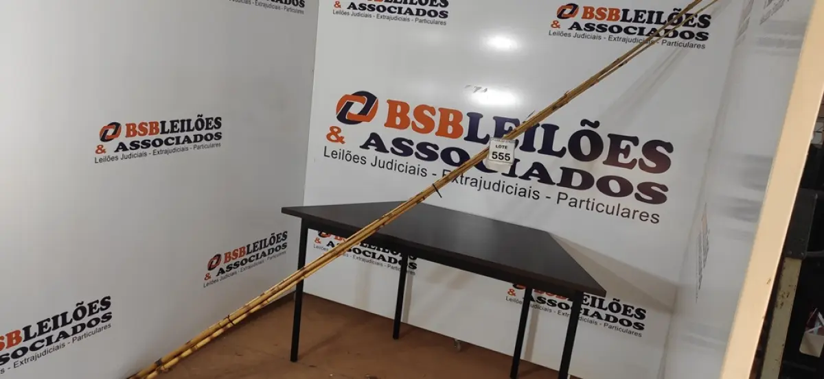 05 VARAS DE BAMBU. (NO ESTADO) ATENÇÃO! FAZER A VISITAÇÃO ANTES DE ARREMATAR, NÃO SABEMOS SE FUNCIONA, LEILÃO NÃO TEM GARANTIA E NEM DEVOLUÇÃO, SUJEITO A POSSÍVEIS AVARIAS VISÍVEIS/OCULTAS E/OU AUSÊNCIA DE COMPONENTES.