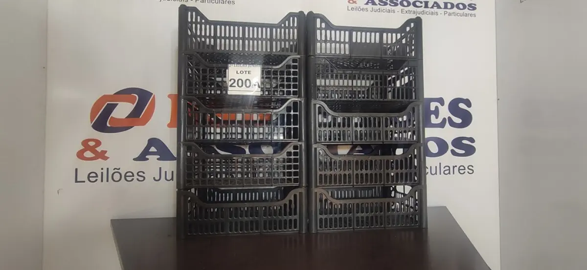 10 CESTAS ORGANIZADORAS. (NO ESTADO) ATENÇÃO! FAZER A VISITAÇÃO ANTES DE ARREMATAR, NÃO SABEMOS SE FUNCIONA, LEILÃO NÃO TEM GARANTIA E NEM DEVOLUÇÃO, SUJEITO A POSSÍVEIS AVARIAS VISÍVEIS/OCULTAS E/OU AUSÊNCIA DE COMPONENTES.