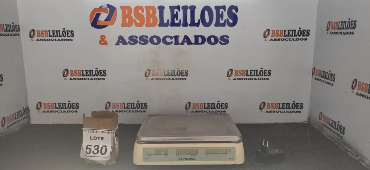 01 BALANÇA MARCA FILIZOLA COM FONTE, DIVISÃO MAX 15KG. (NO ESTADO) ATENÇÃO! FAZER A VISITAÇÃO ANTES DE ARREMATAR, NÃO SABEMOS SE FUNCIONA, LEILÃO NÃO TEM GARANTIA E NEM DEVOLUÇÃO, SUJEITO A POSSÍVEIS AVARIAS VISÍVEIS/OCULTAS E/OU AUSÊNCIA DE COMPONENTES.