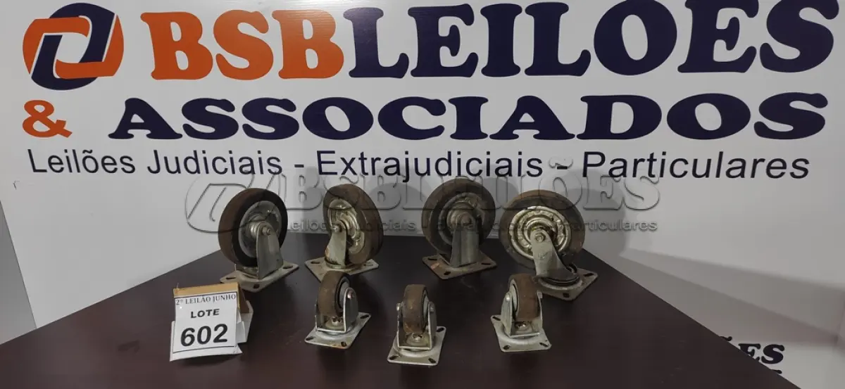 LOTE 602 - 07 RODINHAS TAMANHOS DIVERSOS.  (NO ESTADO) ATENÇÃO! FAZER A VISITAÇÃO ANTES DE ARREMATAR, NÃO SABEMOS SE FUNCIONA, LEILÃO NÃO TEM GARANTIA E NEM DEVOLUÇÃO, SUJEITO A POSSÍVEIS AVARIAS VISÍVEIS/OCULTAS E/OU AUSÊNCIA DE COMPONENTES.
