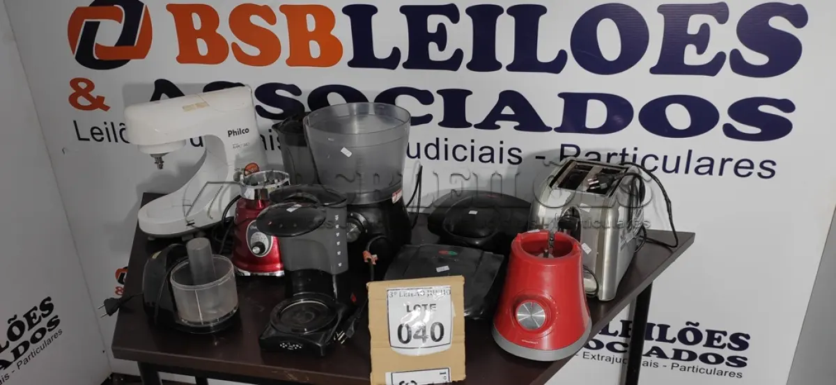 LOTE 040 - 01 LOTE COM VÁRIOS ELETROMÉTRICOS DIVERSOS. (NO ESTADO) ATENÇÃO! FAZER A VISITAÇÃO ANTES DE ARREMATAR, NÃO SABEMOS SE FUNCIONA, LEILÃO NÃO TEM GARANTIA E NEM DEVOLUÇÃO, SUJEITO A POSSÍVEIS AVARIAS VISÍVEIS/OCULTAS E/OU AUSÊNCIA DE COMPONENTES.