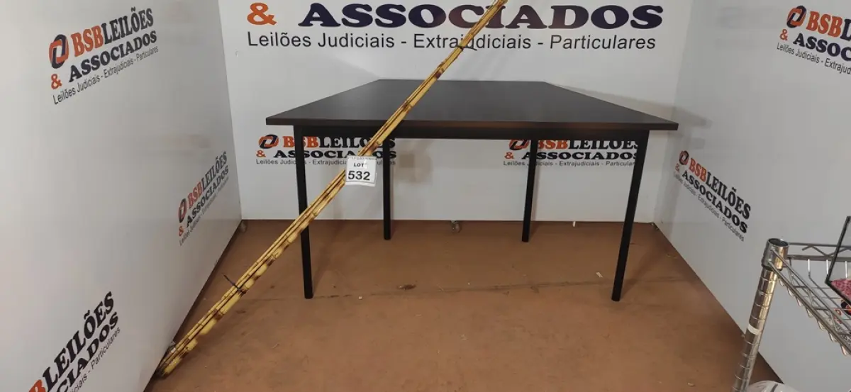 05 VARAS DE BAMBU. (NO ESTADO) ATENÇÃO! FAZER A VISITAÇÃO ANTES DE ARREMATAR, NÃO SABEMOS SE FUNCIONA, LEILÃO NÃO TEM GARANTIA E NEM DEVOLUÇÃO, SUJEITO A POSSÍVEIS AVARIAS VISÍVEIS/OCULTAS E/OU AUSÊNCIA DE COMPONENTES.
