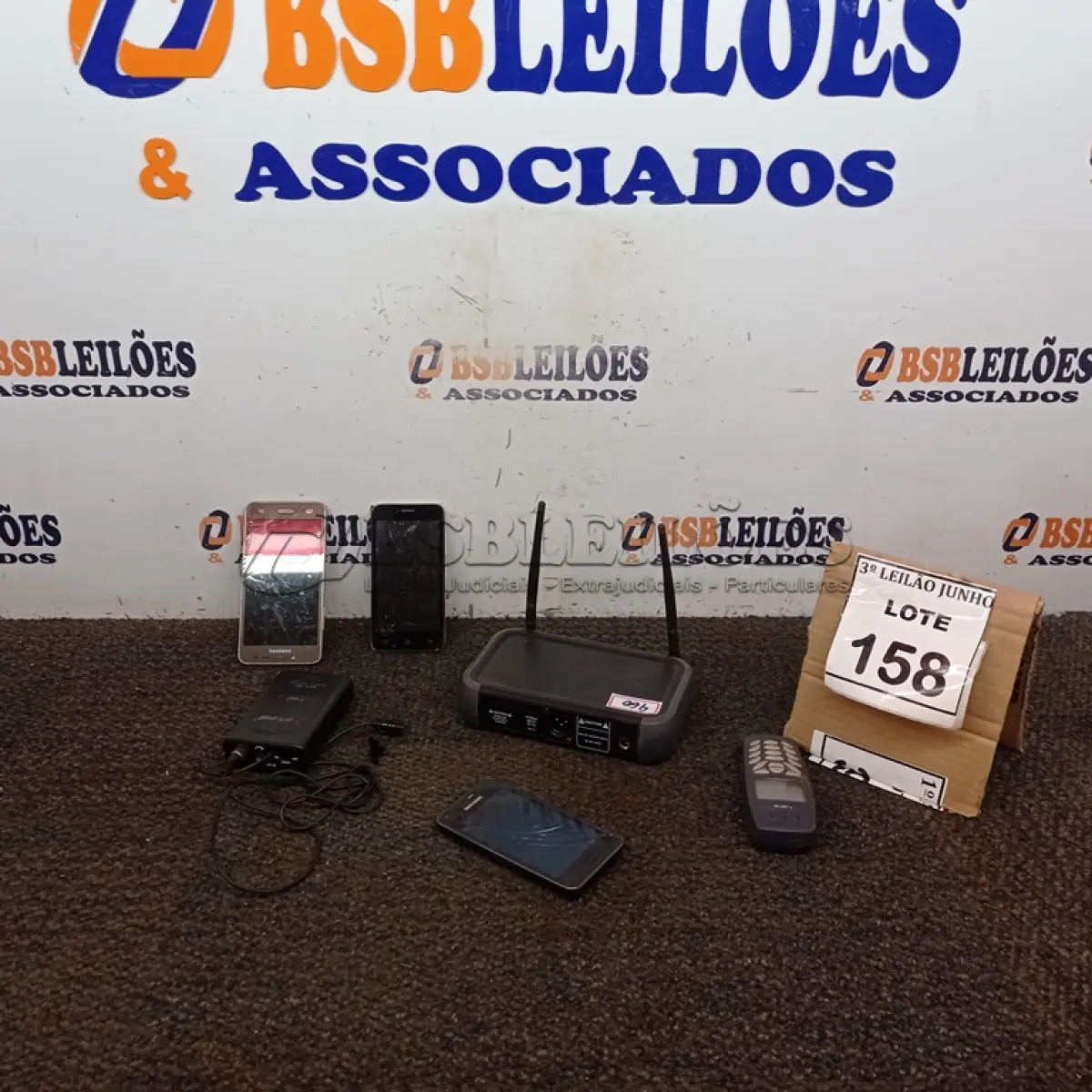 LOTE 158