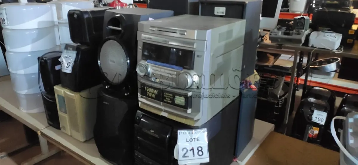 LOTE 218