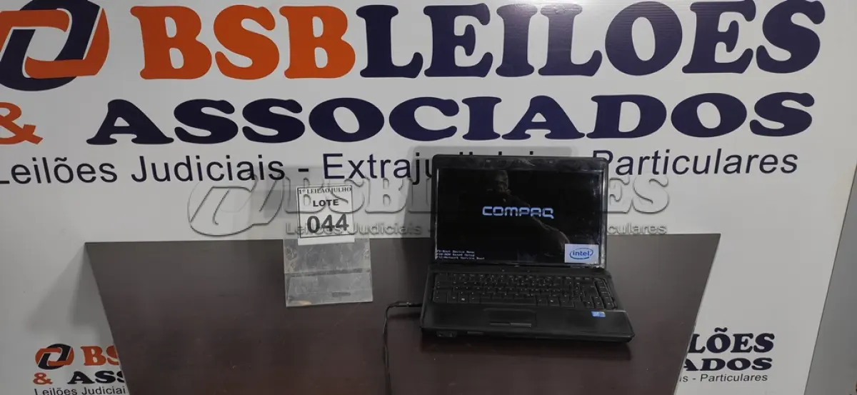 LOTE 044 - 01 NOTEBOOK MARCA HP. (NO ESTADO) ATENÇÃO! FAZER A VISITAÇÃO ANTES DE ARREMATAR, NÃO SABEMOS SE FUNCIONA. LEILÃO NÃO TEM GARANTIA E NEM DEVOLUÇÃO, SUJEITO A POSSÍVEIS AVARIAS VISÍVEIS/OCULTAS E/OU AUSÊNCIA DE COMPONENTES.