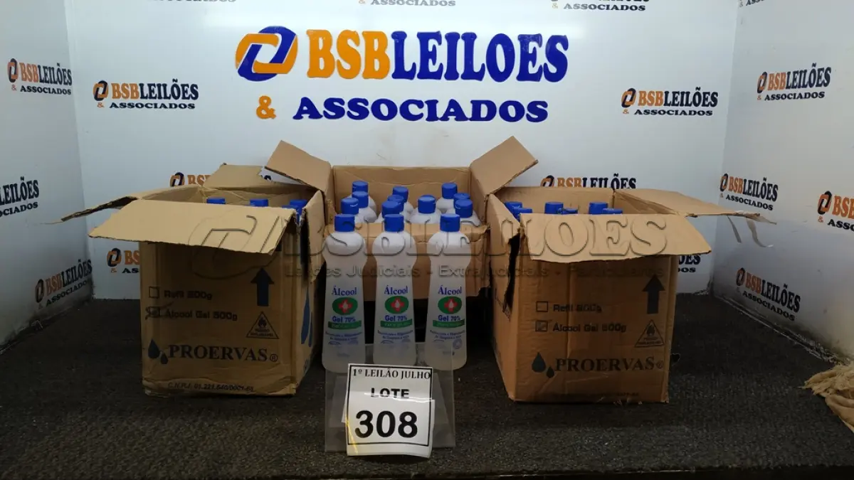 LOTE 308 - 03 CAIXAS DE ÁLCOOL EM GEL 70% 500G COM 12 UNIDADES CADA. (NO ESTADO) ATENÇÃO! FAZER A VISITAÇÃO ANTES DE ARREMATAR, NÃO SABEMOS SE FUNCIONA. LEILÃO NÃO TEM GARANTIA E NEM DEVOLUÇÃO, SUJEITO A POSSÍVEIS AVARIAS VISÍVEIS/OCULTAS E/OU AUSÊNCIA DE COMPONENTES.