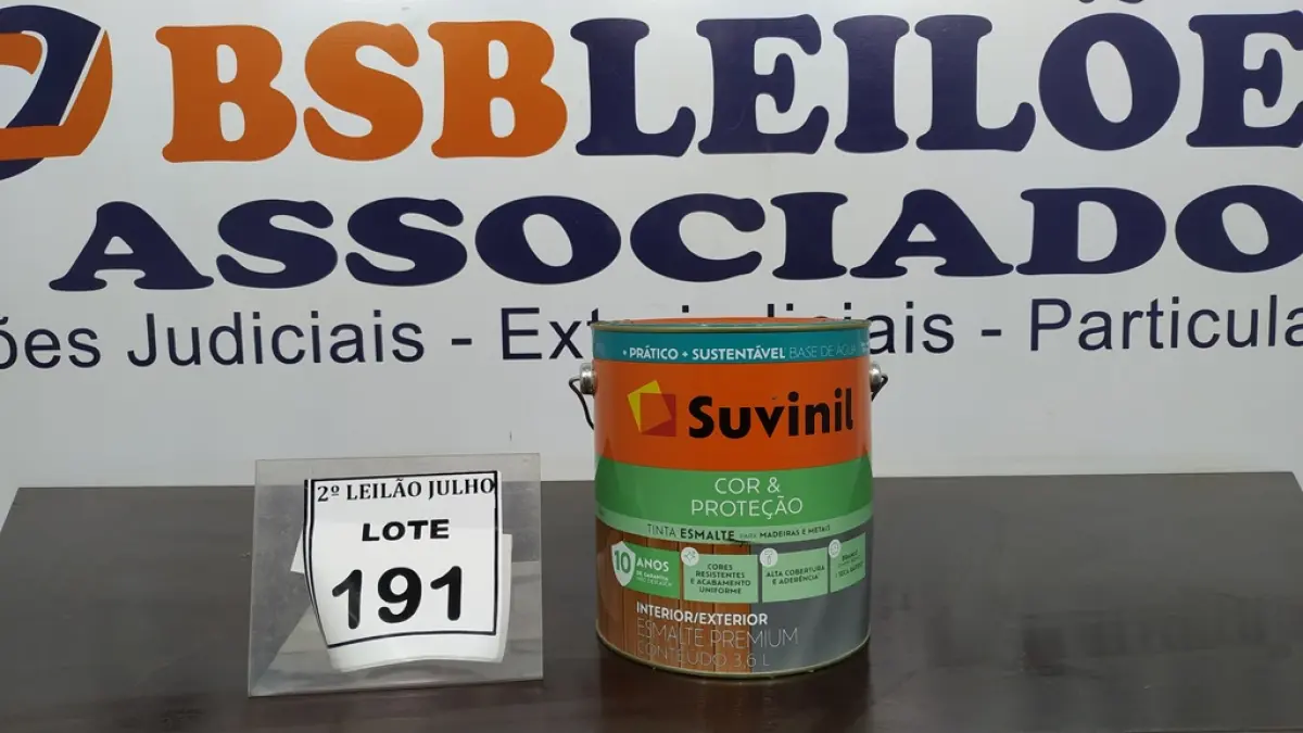 01 LATA DE TINTA ESMALTE DE 3,6L NA COR BRILHANTE TABACO MARCA SUVINIL. (NO ESTADO) ATENÇÃO! FAZER A VISITAÇÃO ANTES DE ARREMATAR, NÃO SABEMOS SE FUNCIONA. LEILÃO NÃO TEM GARANTIA E NEM DEVOLUÇÃO, SUJEITO A POSSÍVEIS AVARIAS VISÍVEIS/OCULTAS E/OU AUSÊNCIA DE COMPONENTES.