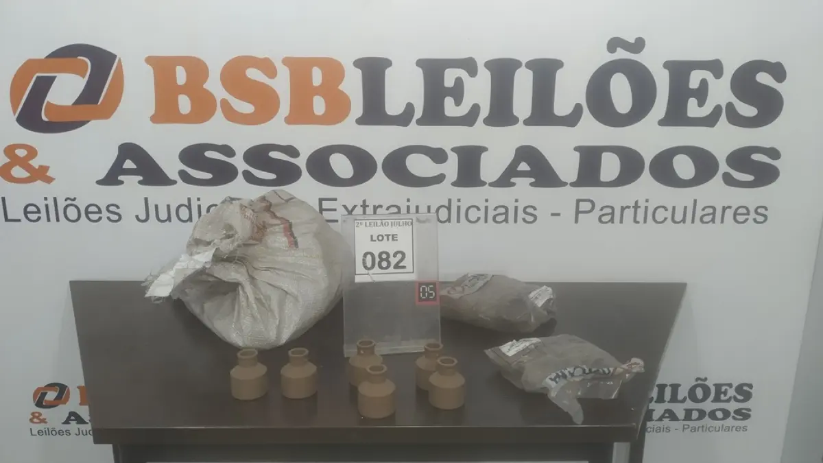 01 LOTE COM GRANDE QUANTIDADE DE REDUÇÕES HIDRÁULICAS DE MARCAS E MEDIDAS DIVERSAS. (NO ESTADO) ATENÇÃO! FAZER A VISITAÇÃO ANTES DE ARREMATAR, NÃO SABEMOS SE FUNCIONA. LEILÃO NÃO TEM GARANTIA E NEM DEVOLUÇÃO, SUJEITO A POSSÍVEIS AVARIAS VISÍVEIS/OCULTAS E/OU AUSÊNCIA DE COMPONENTES.