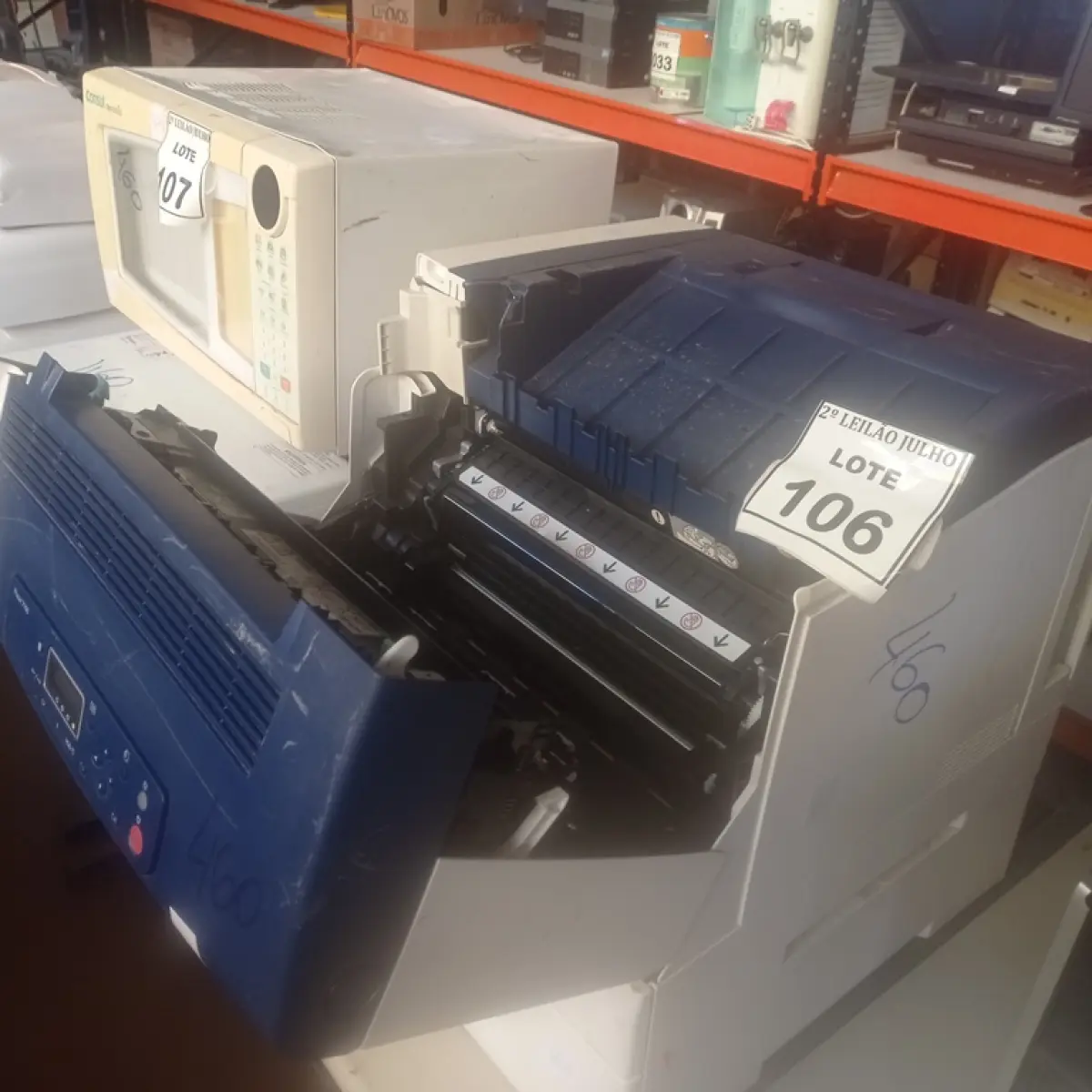 01 IMPRESSORA MULTIFUNCIONAL PHASER 7100. (NO ESTADO) ATENÇÃO! FAZER A VISITAÇÃO ANTES DE ARREMATAR, NÃO SABEMOS SE FUNCIONA. LEILÃO NÃO TEM GARANTIA E NEM DEVOLUÇÃO, SUJEITO A POSSÍVEIS AVARIAS VISÍVEIS/OCULTAS E/OU AUSÊNCIA DE COMPONENTES.