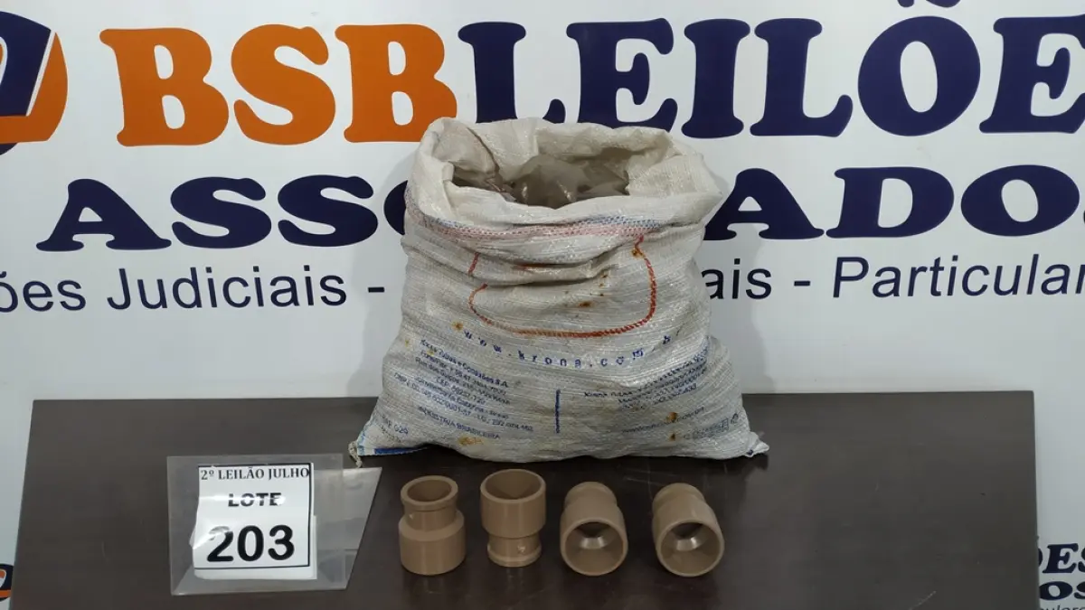 74 BUCHAS DE REDUÇÃO SOLDÁVEL 60X40 MARCA KRONA. (NO ESTADO) ATENÇÃO! FAZER A VISITAÇÃO ANTES DE ARREMATAR, NÃO SABEMOS SE FUNCIONA. LEILÃO NÃO TEM GARANTIA E NEM DEVOLUÇÃO, SUJEITO A POSSÍVEIS AVARIAS VISÍVEIS/OCULTAS E/OU AUSÊNCIA DE COMPONENTES.