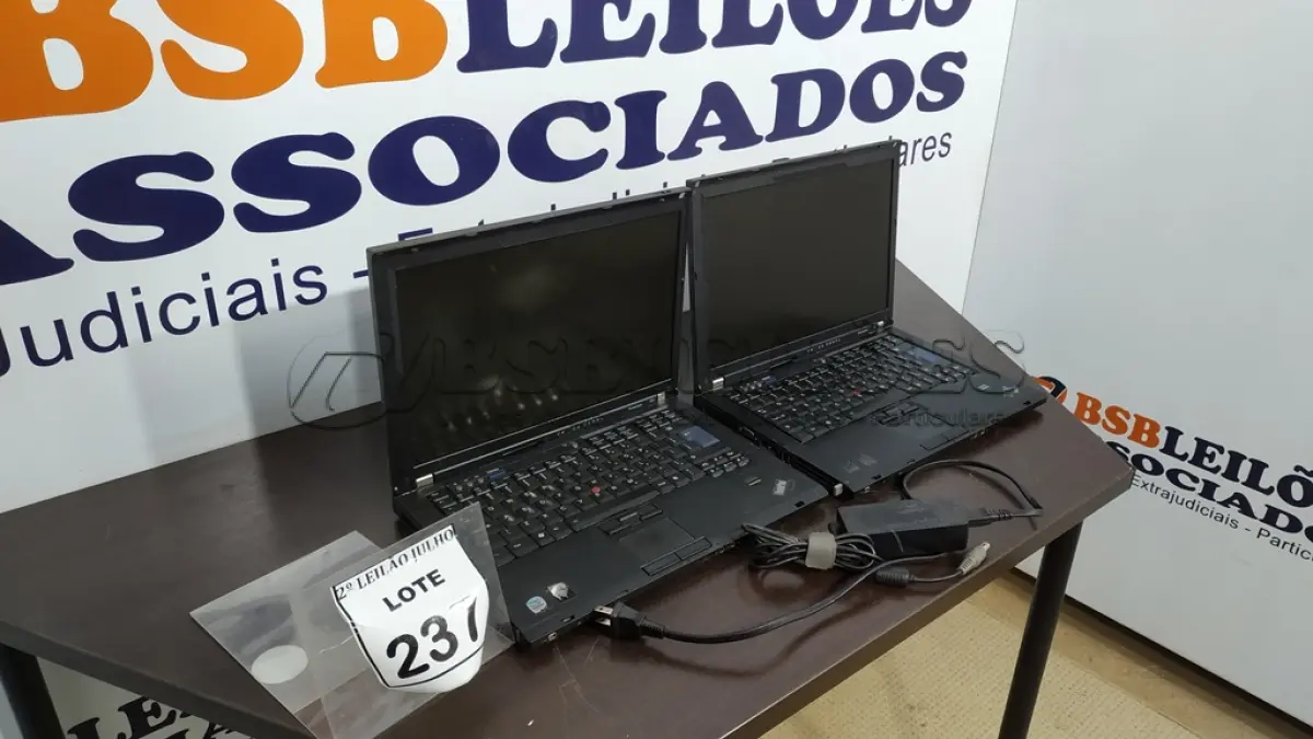 LOTE 237