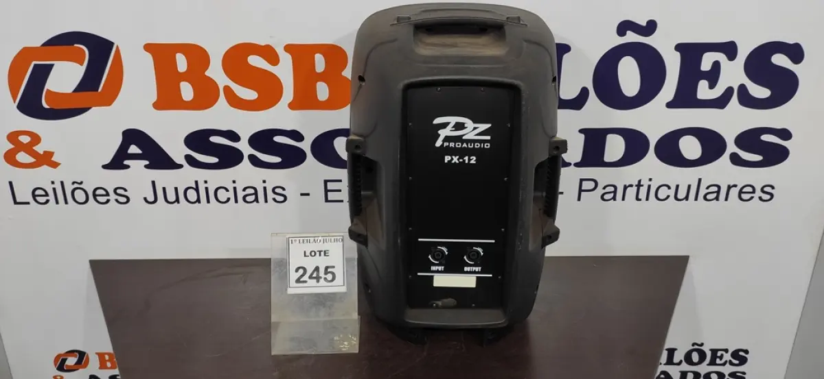 LOTE 245