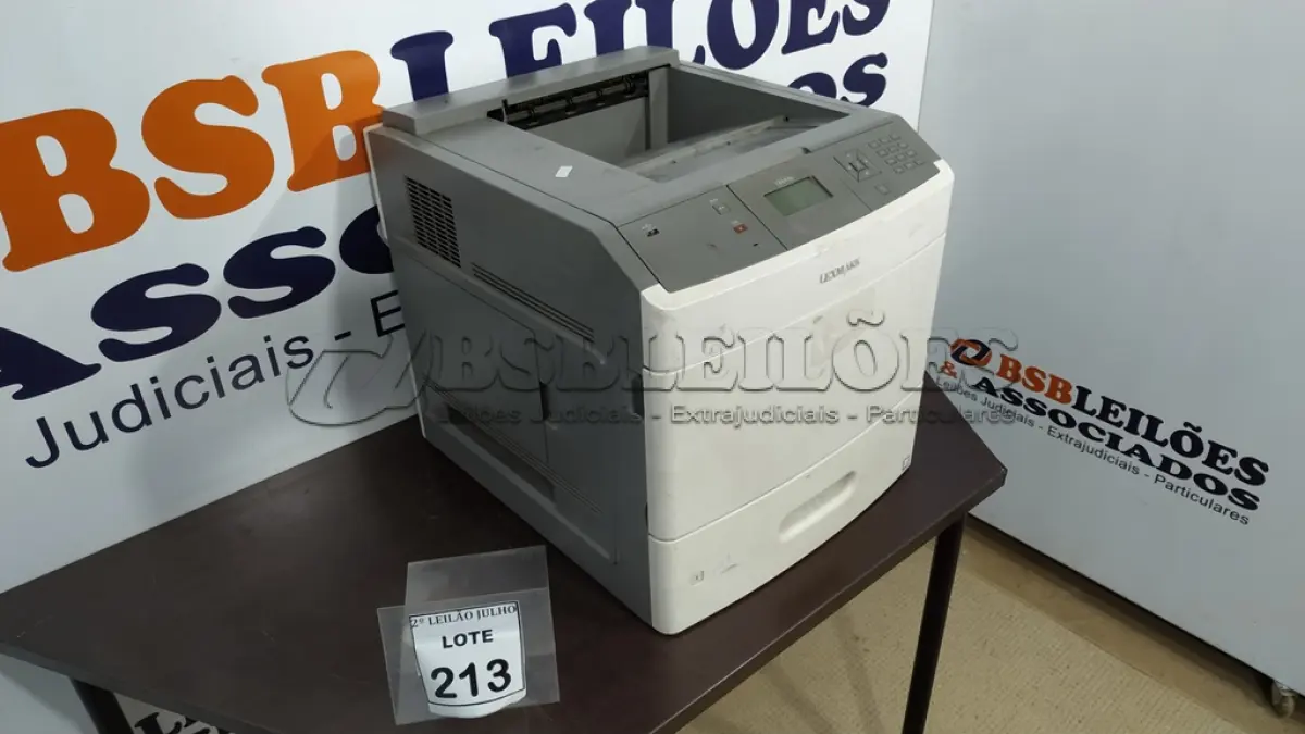 LOTE 213 - 01 IMPRESSORA LEXMARK T654DN.  (NO ESTADO) ATENÇÃO! FAZER A VISITAÇÃO ANTES DE ARREMATAR, NÃO SABEMOS SE FUNCIONA. LEILÃO NÃO TEM GARANTIA E NEM DEVOLUÇÃO, SUJEITO A POSSÍVEIS AVARIAS VISÍVEIS/OCULTAS E/OU AUSÊNCIA DE COMPONENTES.