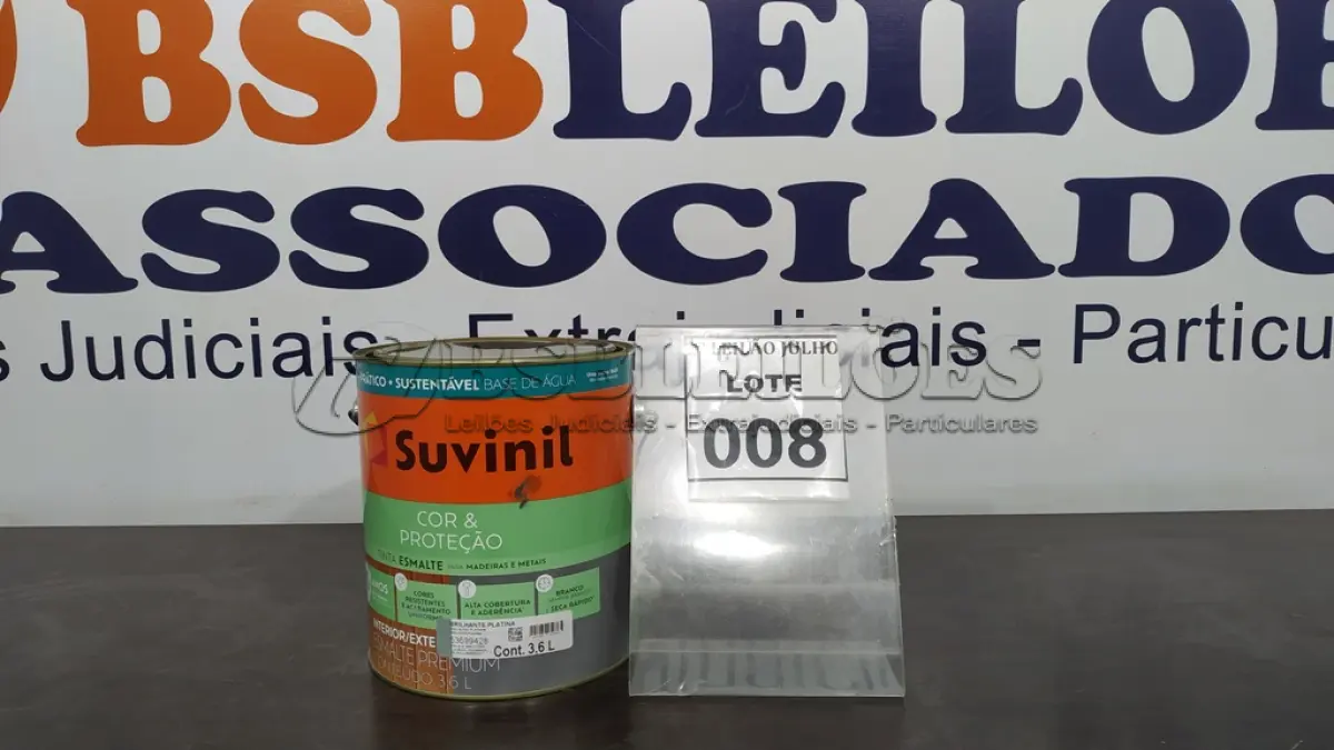 LOTE 008 - 01 LATA DE TINTA ESMALTE DE 3,6L NA COR BRILHANTE PLATINA MARCA SUVINIL. (NO ESTADO) ATENÇÃO! FAZER A VISITAÇÃO ANTES DE ARREMATAR, NÃO SABEMOS SE FUNCIONA. LEILÃO NÃO TEM GARANTIA E NEM DEVOLUÇÃO, SUJEITO A POSSÍVEIS AVARIAS VISÍVEIS/OCULTAS E/OU AUSÊNCIA DE COMPONENTES.