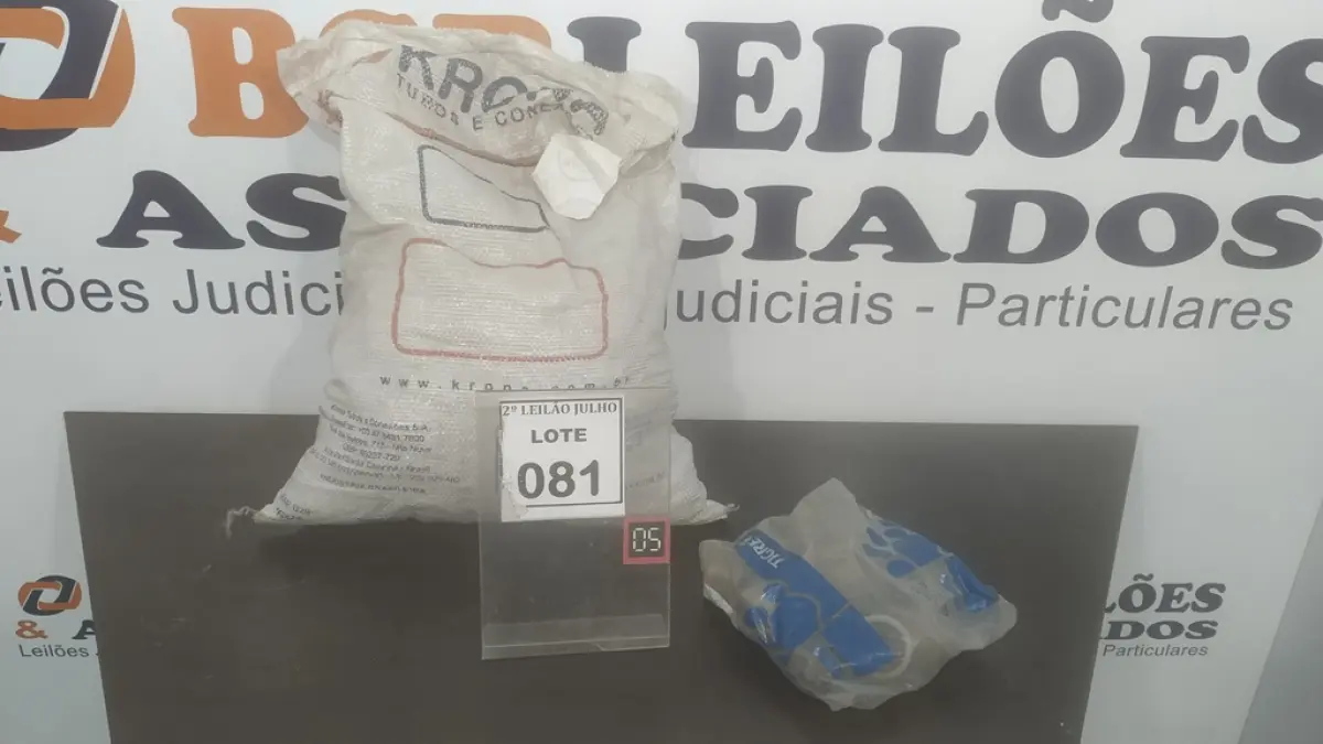 01 LOTE COM GRANDE QUANTIDADE DE BUCHAS DE REDUÇÃO DE MARCAS E MEDIDAS DIVERSAS. (NO ESTADO) ATENÇÃO! FAZER A VISITAÇÃO ANTES DE ARREMATAR, NÃO SABEMOS SE FUNCIONA. LEILÃO NÃO TEM GARANTIA E NEM DEVOLUÇÃO, SUJEITO A POSSÍVEIS AVARIAS VISÍVEIS/OCULTAS E/OU AUSÊNCIA DE COMPONENTES.