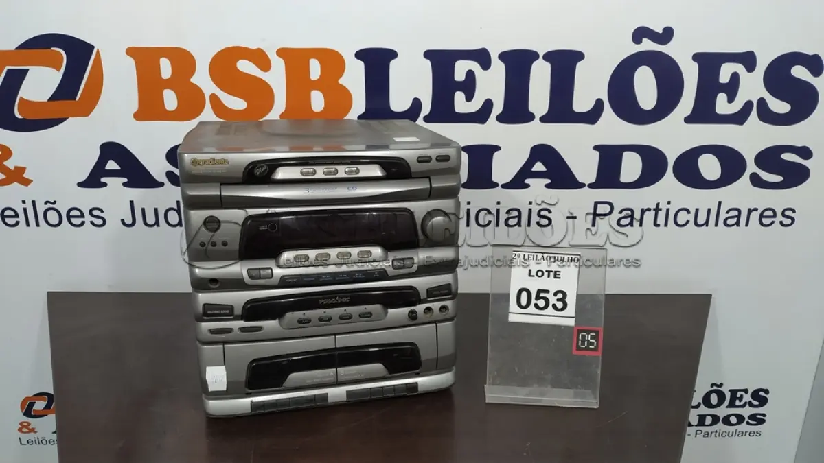 LOTE 053 - 01 APARELHO DE SOM E TOCA FITA MARCA GRADIENTE. (NO ESTADO) ATENÇÃO! FAZER A VISITAÇÃO ANTES DE ARREMATAR, NÃO SABEMOS SE FUNCIONA. LEILÃO NÃO TEM GARANTIA E NEM DEVOLUÇÃO, SUJEITO A POSSÍVEIS AVARIAS VISÍVEIS/OCULTAS E/OU AUSÊNCIA DE COMPONENTES.