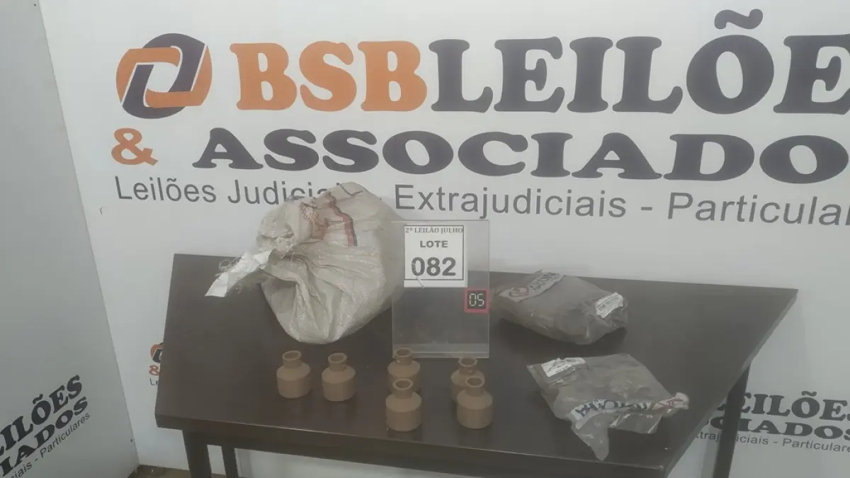 01 LOTE COM GRANDE QUANTIDADE DE REDUÇÕES HIDRÁULICAS DE MARCAS E MEDIDAS DIVERSAS. (NO ESTADO) ATENÇÃO! FAZER A VISITAÇÃO ANTES DE ARREMATAR, NÃO SABEMOS SE FUNCIONA. LEILÃO NÃO TEM GARANTIA E NEM DEVOLUÇÃO, SUJEITO A POSSÍVEIS AVARIAS VISÍVEIS/OCULTAS E/OU AUSÊNCIA DE COMPONENTES.