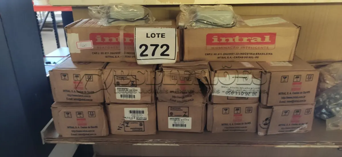 LOTE 272