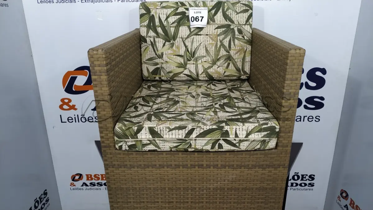 LOTE 067