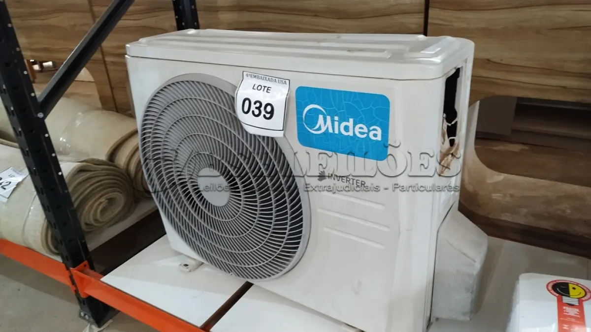 LOTE 039 - 01 CONDENSADORA MIDEA INVERT.18.000BTUS (NO ESTADO EM QUE SE ENCONTRA. SUJEITO A AVARIAS OCULTAS/VISÍVEIS.)