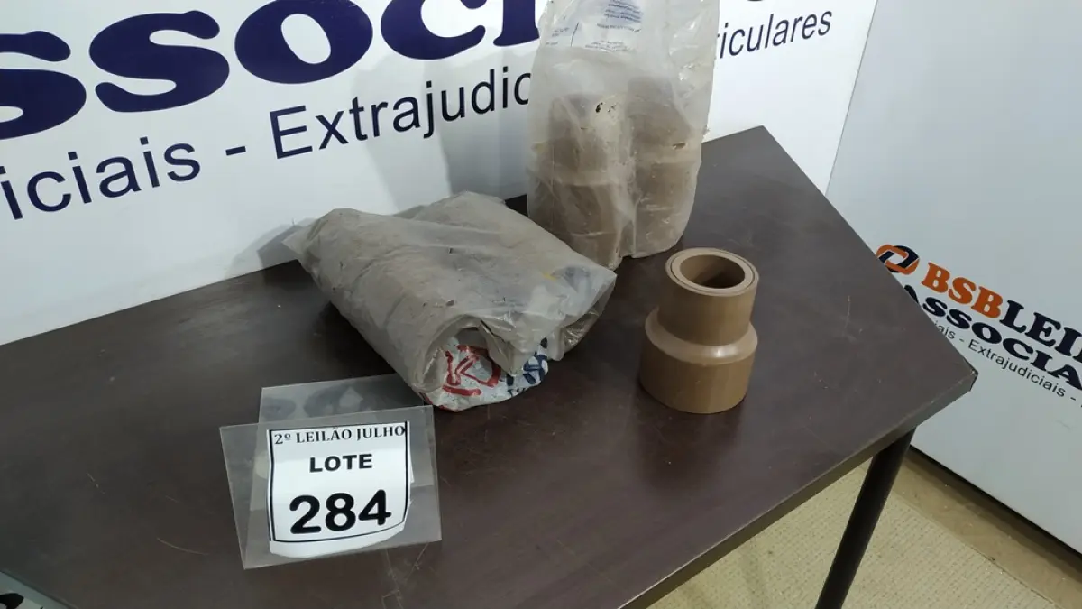 01 LOTE COM VÁRIAS BUCHAS DE REDUÇÃO DE 110X60MM (NO ESTADO) ATENÇÃO! FAZER A VISITAÇÃO ANTES DE ARREMATAR, NÃO SABEMOS SE FUNCIONA. LEILÃO NÃO TEM GARANTIA E NEM DEVOLUÇÃO, SUJEITO A POSSÍVEIS AVARIAS VISÍVEIS/OCULTAS E/OU AUSÊNCIA DE COMPONENTES.