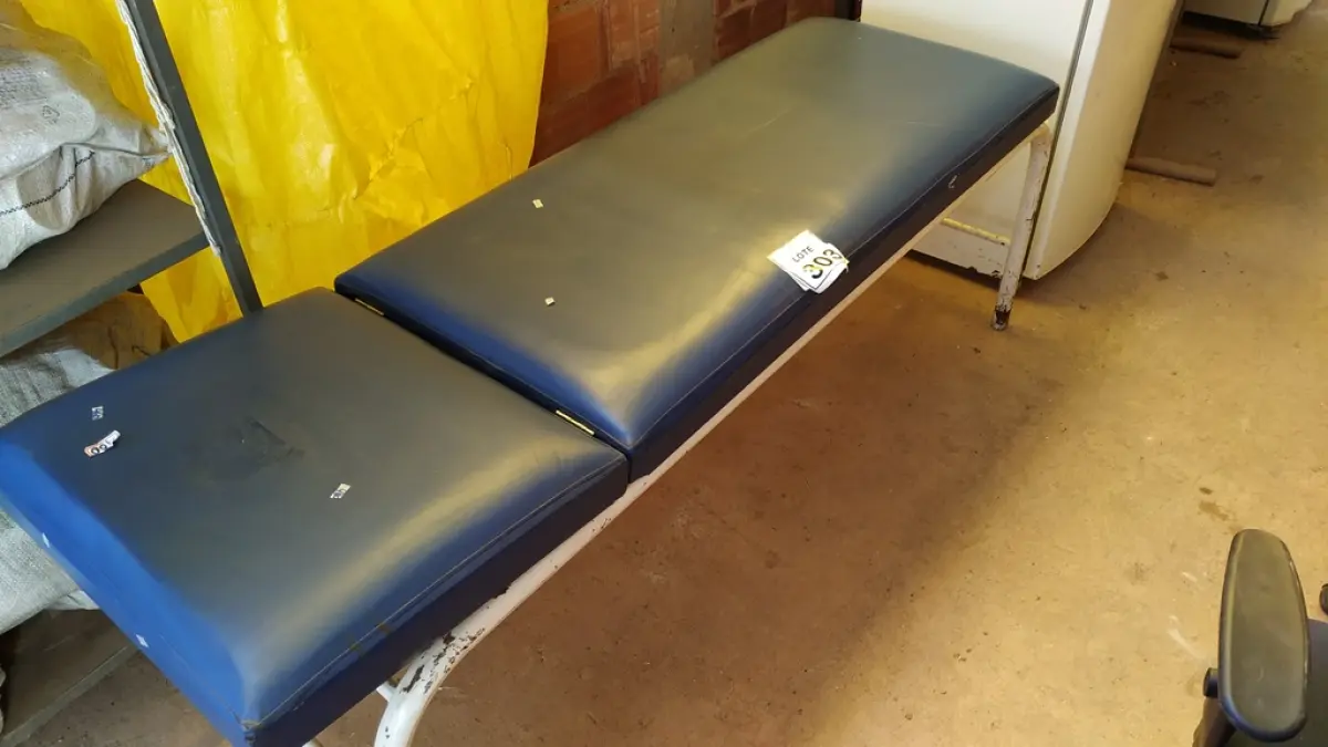 01 MACA PARA MASSAGEM. (NO ESTADO) ATENÇÃO! FAZER A VISITAÇÃO ANTES DE ARREMATAR, NÃO SABEMOS SE FUNCIONA. LEILÃO NÃO TEM GARANTIA E NEM DEVOLUÇÃO, SUJEITO A POSSÍVEIS AVARIAS VISÍVEIS/OCULTAS E/OU AUSÊNCIA DE COMPONENTES.