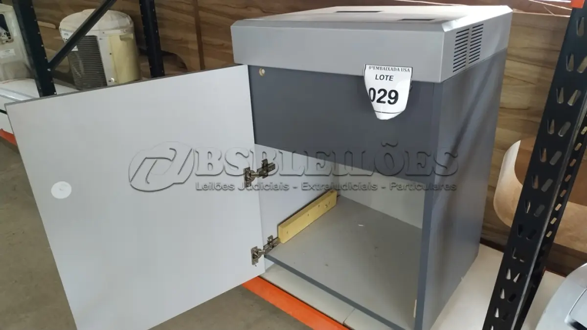 LOTE 029 - 01 SHREDDER TRITURADORA DE PAPEL. (NO ESTADO EM QUE SE ENCONTRA. SUJEITO A AVARIAS OCULTAS/VISÍVEIS.)  1328