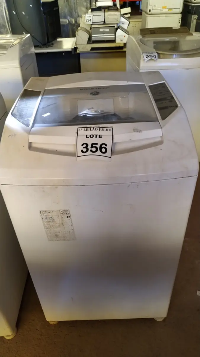 01 MÁQUINA DE LAVAR ROUPAS BRASTEMP 8KG 127V. (NO ESTADO) ATENÇÃO! FAZER A VISITAÇÃO ANTES DE ARREMATAR, NÃO SABEMOS SE FUNCIONA. LEILÃO NÃO TEM GARANTIA E NEM DEVOLUÇÃO, SUJEITO A POSSÍVEIS AVARIAS VISÍVEIS/OCULTAS E/OU AUSÊNCIA DE COMPONENTES.