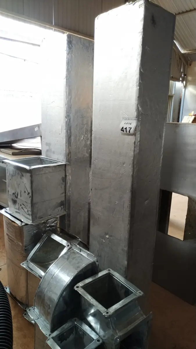 01 LOTE COM VÁRIAS PEÇAS DE CHAMINÉ . (NO ESTADO) ATENÇÃO! FAZER A VISITAÇÃO ANTES DE ARREMATAR, NÃO SABEMOS SE FUNCIONA. LEILÃO NÃO TEM GARANTIA E NEM DEVOLUÇÃO, SUJEITO A POSSÍVEIS AVARIAS VISÍVEIS/OCULTAS E/OU AUSÊNCIA DE COMPONENTES.