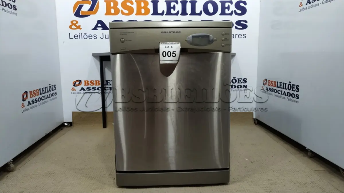 LOTE 005 - 01 LAVA LOUÇA BRASTEMP 127VOLTS. (NO ESTADO EM QUE SE ENCONTRA. SUJEITO A AVARIAS OCULTAS/VISÍVEIS.)  BF8646F