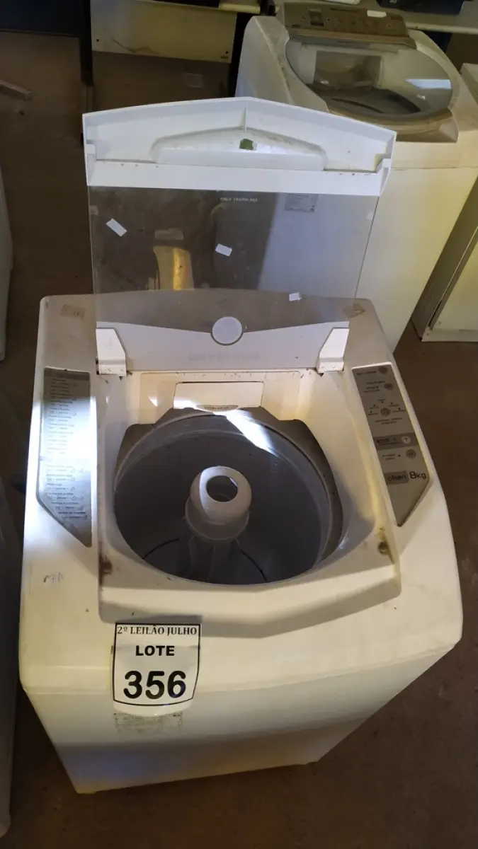 01 MÁQUINA DE LAVAR ROUPAS BRASTEMP 8KG 127V. (NO ESTADO) ATENÇÃO! FAZER A VISITAÇÃO ANTES DE ARREMATAR, NÃO SABEMOS SE FUNCIONA. LEILÃO NÃO TEM GARANTIA E NEM DEVOLUÇÃO, SUJEITO A POSSÍVEIS AVARIAS VISÍVEIS/OCULTAS E/OU AUSÊNCIA DE COMPONENTES.