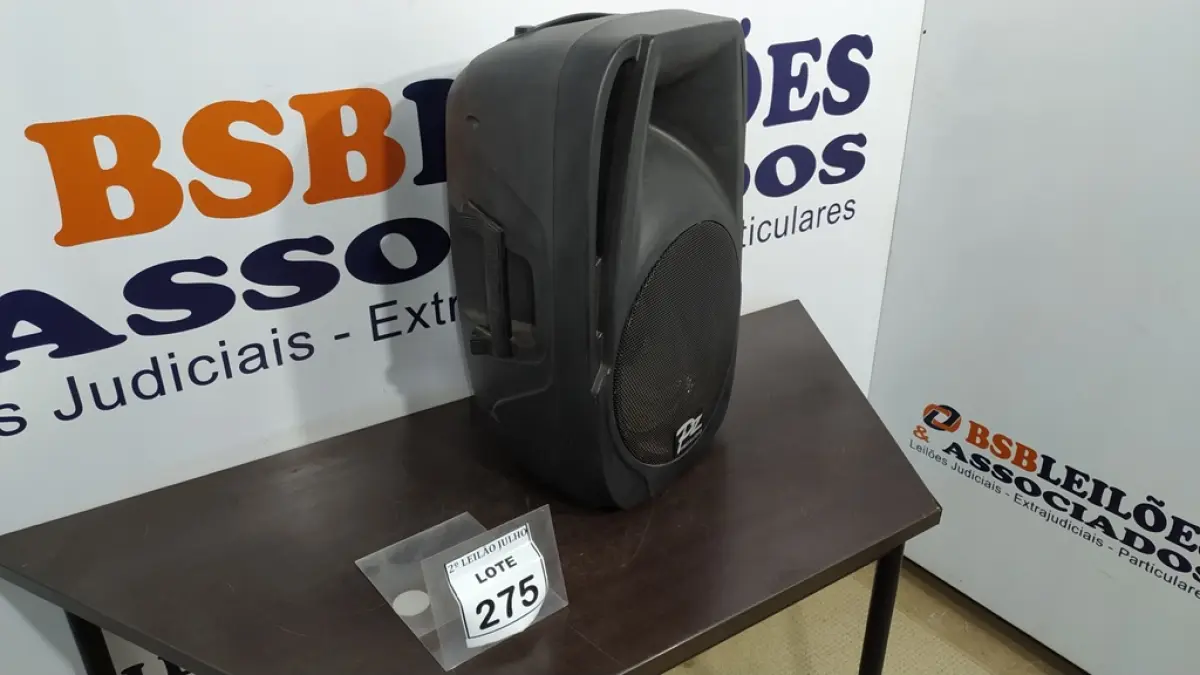 01 CAIXA DE SOM MARCA PZ PRO ÁUDIO. (NO ESTADO) ATENÇÃO! FAZER A VISITAÇÃO ANTES DE ARREMATAR, NÃO SABEMOS SE FUNCIONA. LEILÃO NÃO TEM GARANTIA E NEM DEVOLUÇÃO, SUJEITO A POSSÍVEIS AVARIAS VISÍVEIS/OCULTAS E/OU AUSÊNCIA DE COMPONENTES.