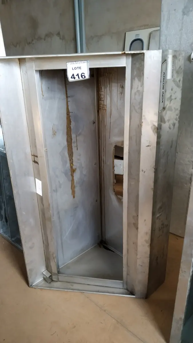 01 COIFA EM INOX. (NO ESTADO) ATENÇÃO! FAZER A VISITAÇÃO ANTES DE ARREMATAR, NÃO SABEMOS SE FUNCIONA. LEILÃO NÃO TEM GARANTIA E NEM DEVOLUÇÃO, SUJEITO A POSSÍVEIS AVARIAS VISÍVEIS/OCULTAS E/OU AUSÊNCIA DE COMPONENTES.