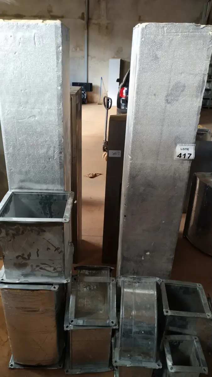 01 LOTE COM VÁRIAS PEÇAS DE CHAMINÉ . (NO ESTADO) ATENÇÃO! FAZER A VISITAÇÃO ANTES DE ARREMATAR, NÃO SABEMOS SE FUNCIONA. LEILÃO NÃO TEM GARANTIA E NEM DEVOLUÇÃO, SUJEITO A POSSÍVEIS AVARIAS VISÍVEIS/OCULTAS E/OU AUSÊNCIA DE COMPONENTES.