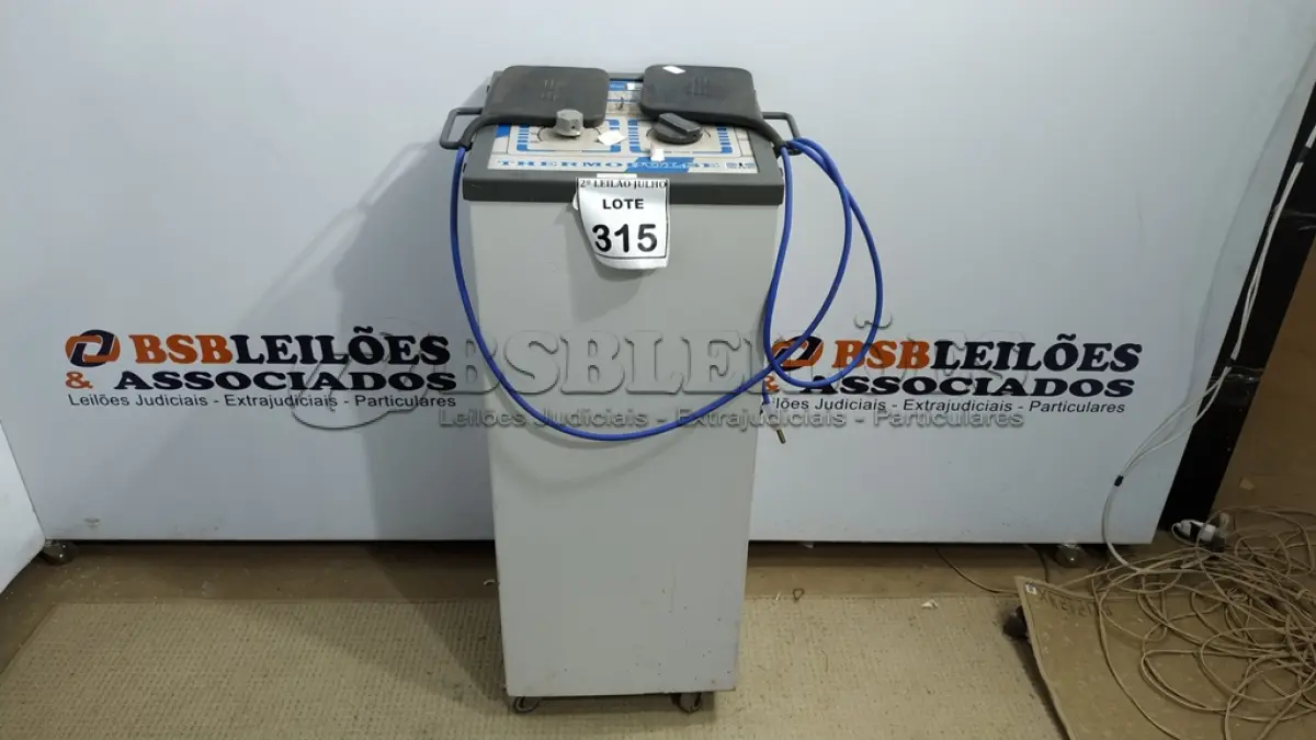 LOTE 315 - 01 EQUIPAMENTO THEMOPULSE. (NO ESTADO) ATENÇÃO! FAZER A VISITAÇÃO ANTES DE ARREMATAR, NÃO SABEMOS SE FUNCIONA, LEILÃO NÃO TEM GARANTIA E NEM DEVOLUÇÃO, SUJEITO A POSSÍVEIS AVARIAS VISÍVEIS/OCULTAS E/OU AUSÊNCIA DE COMPONENTES.