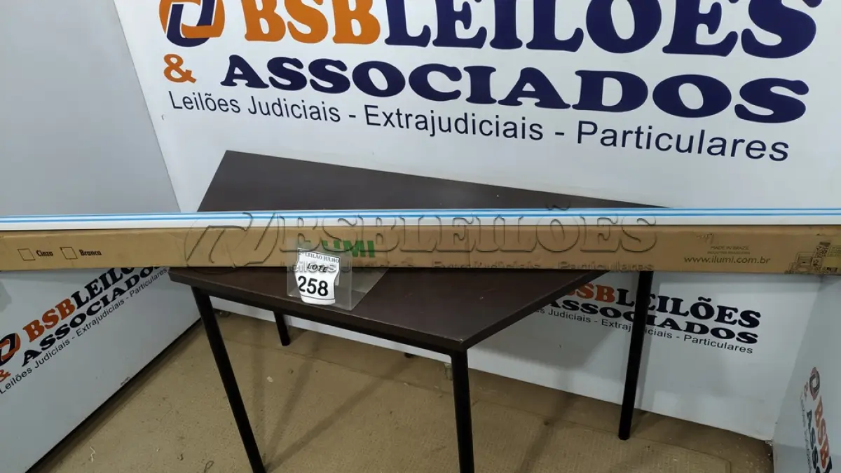 LOTE 258 - 01 CONJUNTO COM 10 CANALETAS DE PASSADOR DE FIO(NO ESTADO) ATENÇÃO! FAZER A VISITAÇÃO ANTES DE ARREMATAR, NÃO SABEMOS SE FUNCIONA. LEILÃO NÃO TEM GARANTIA E NEM DEVOLUÇÃO, SUJEITO A POSSÍVEIS AVARIAS VISÍVEIS/OCULTAS E/OU AUSÊNCIA DE COMPONENTES.