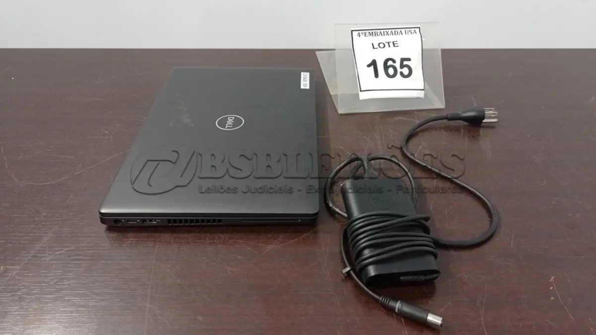 LOTE 165 - 01 DELL LAPTOP COM FONTE E SEM HD. (NO ESTADO EM QUE SE ENCONTRA. SUJEITO A AVARIAS OCULTAS/VISÍVEIS.) 619386