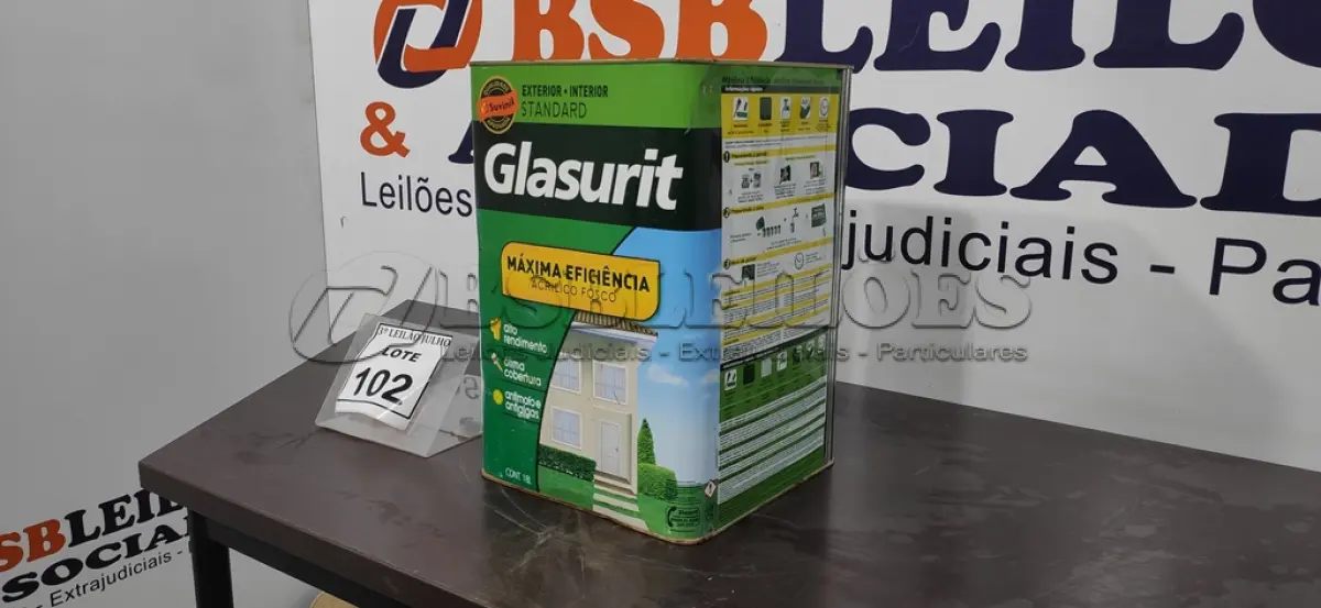 LOTE 102 - 01 LATA DE ACRÍLICO FOSCO 18L NA COR FOSCO BRANCO NEVE MARCA GLASURIT. (NO ESTADO) ATENÇÃO! FAZER A VISITAÇÃO ANTES DE ARREMATAR, NÃO SABEMOS SE FUNCIONA, LEILÃO NÃO TEM GARANTIA E NEM DEVOLUÇÃO, SUJEITO A POSSÍVEIS AVARIAS VISÍVEIS/OCULTAS E/OU AUSÊNCIA DE COMPONENTES.
