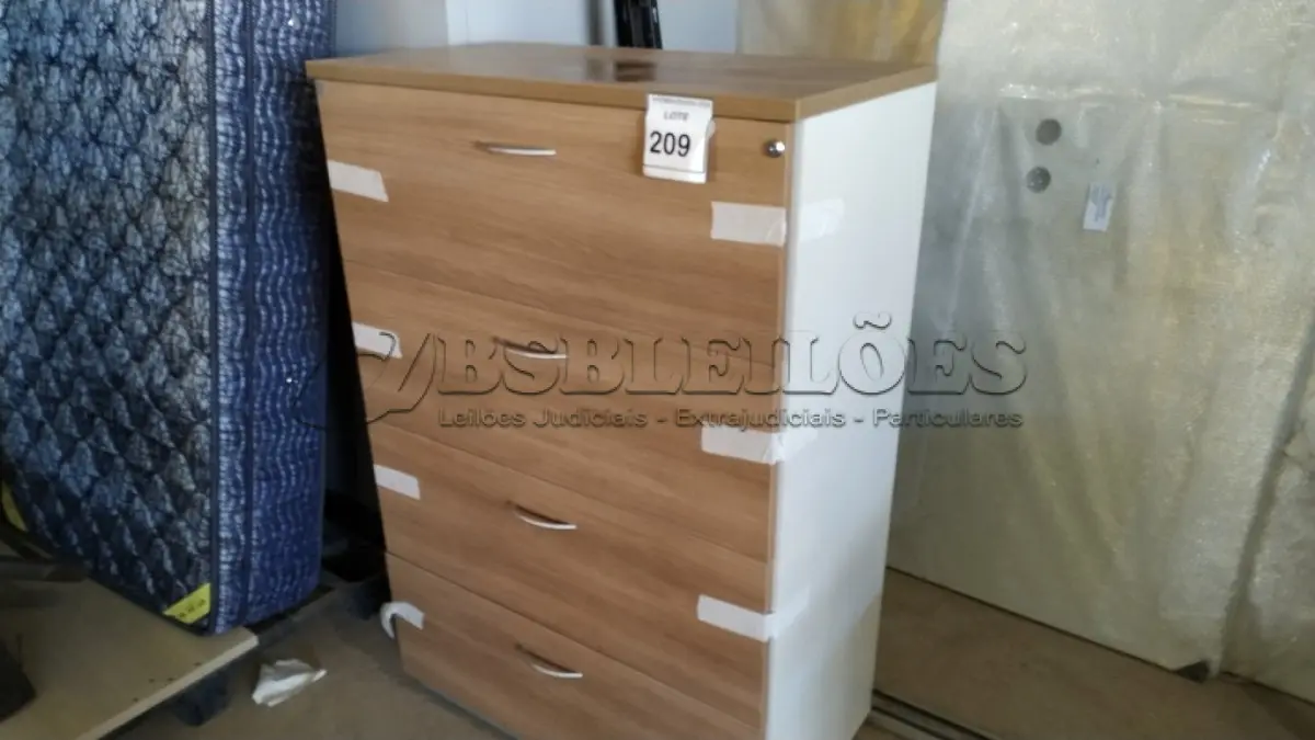 LOTE 209 - 01 ARMÁRIO COM 04 GAVETAS PARA PASTA SUSPENSA.(NO ESTADO EM QUE SE ENCONTRA. SUJEITO A AVARIAS OCULTAS/VISÍVEIS.)