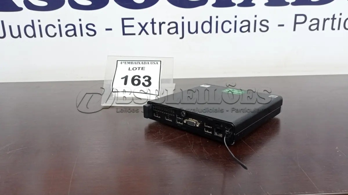 LOTE 163 - 01 HP ELITEDESK 705 G4SEM MEMORIA, SEM FONTE E SEM HD. (NO ESTADO EM QUE SE ENCONTRA. SUJEITO A AVARIAS OCULTAS/VISÍVEIS.) BD1048G