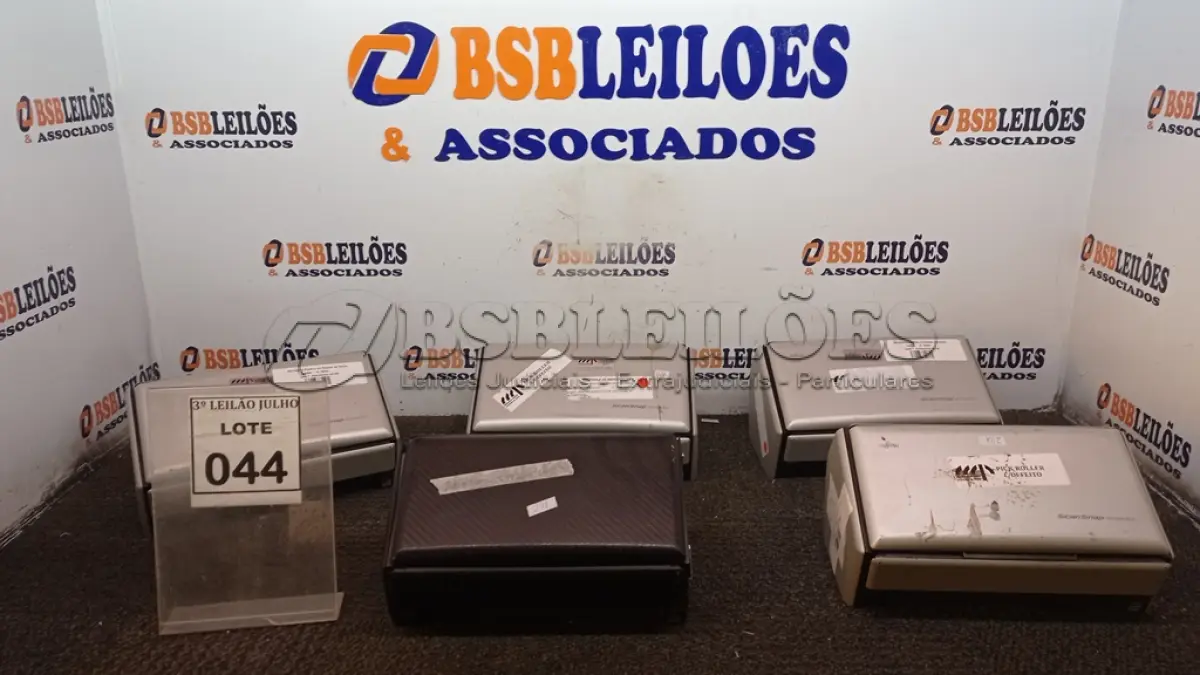 LOTE 044 - 05 SCANNERS MODELO S1500 MARCA FUJITSU. (NO ESTADO) ATENÇÃO! FAZER A VISITAÇÃO ANTES DE ARREMATAR, NÃO SABEMOS SE FUNCIONA, LEILÃO NÃO TEM GARANTIA E NEM DEVOLUÇÃO, SUJEITO A POSSÍVEIS AVARIAS VISÍVEIS/OCULTAS E/OU AUSÊNCIA DE COMPONENTES.