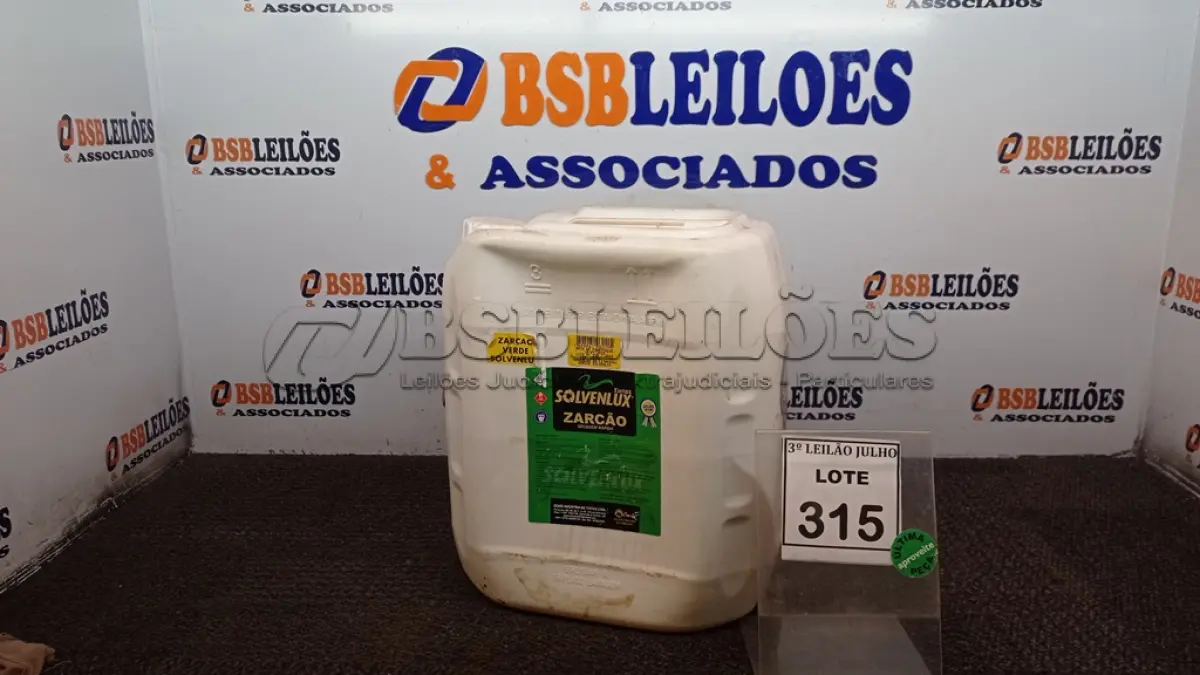 LOTE 315 - 01 GALÃO DE ZARCÃO 20LTS COR VERDE MARCA SOLVENLUX. (NO ESTADO) ATENÇÃO! FAZER A VISITAÇÃO ANTES DE ARREMATAR, NÃO SABEMOS SE FUNCIONA, LEILÃO NÃO TEM GARANTIA E NEM DEVOLUÇÃO, SUJEITO A POSSÍVEIS AVARIAS VISÍVEIS/OCULTAS E/OU AUSÊNCIA DE COMPONENTES.