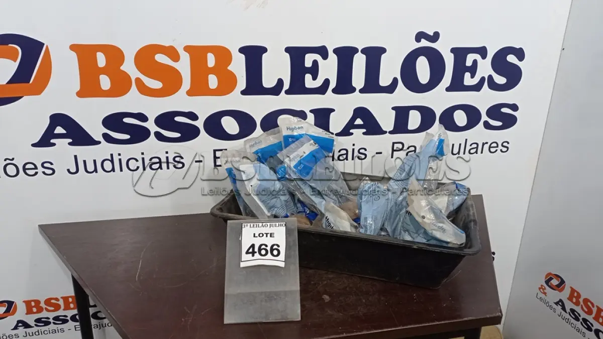 LOTE 466 - 16 VÁLVULAS DE RETENÇÃO DE 40MM MARCA HIGIBAN E 01 CAIXA DE MASSA COR PRETA. (NO ESTADO) ATENÇÃO! FAZER A VISITAÇÃO ANTES DE ARREMATAR, NÃO SABEMOS SE FUNCIONA, LEILÃO NÃO TEM GARANTIA E NEM DEVOLUÇÃO, SUJEITO A POSSÍVEIS AVARIAS VISÍVEIS/OCULTAS E/OU AUSÊNCIA DE COMPONENTES.