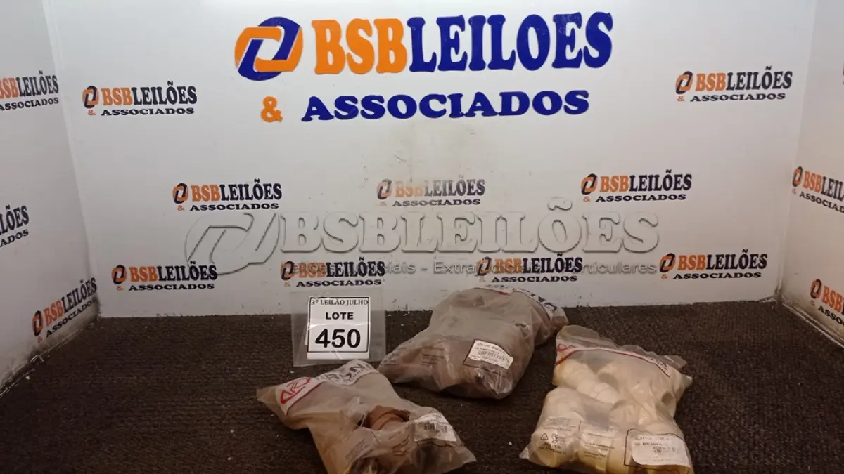 LOTE 450 - 06 PEÇAS DE LUVA DE CORRER 40MM, 10 NIPLE ROSCÁVEIS 1.1/2 E 20 TÊ DE REDUÇÃO 32X25MM. (NO ESTADO) ATENÇÃO! FAZER A VISITAÇÃO ANTES DE ARREMATAR, NÃO SABEMOS SE FUNCIONA, LEILÃO NÃO TEM GARANTIA E NEM DEVOLUÇÃO, SUJEITO A POSSÍVEIS AVARIAS VISÍVEIS/OCULTAS E/OU AUSÊNCIA DE COMPONENTES.